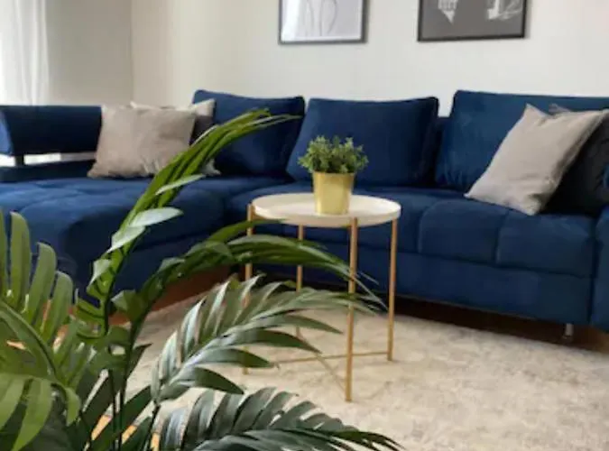 Francesca アパート *